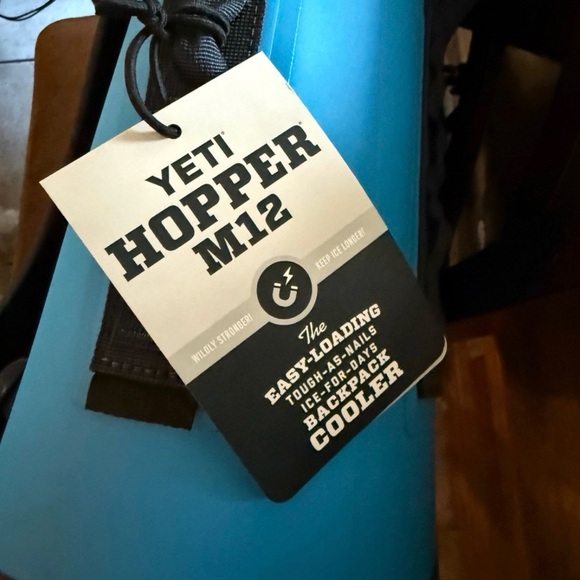 Yeti hopper m12 in Big Wave - Picture 2 of 2